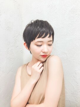 ハウスアンドヘアーワークス(House&Hair works) 前髪長め大人小顔ショート30代40代50代 藤沢