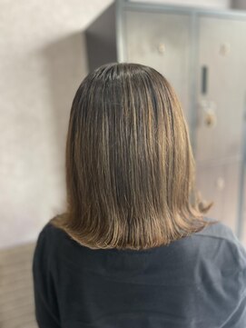 ティーリング(T ring) 白髪ぼかしオリーブアッシュ