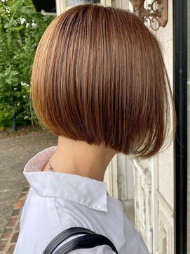 カムジーヘッドカミノウラ(COMEGHEAD KAMINOURA) 大人ショートボブ丸みショートカットマッシュショート前髪あり