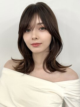 ヴェイン 渋谷(vain) 艶っぽくびれミディ 顔周りレイヤー