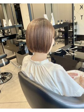ハルキ ミナト ジャパン オオサカ(HARUKI MINATO japan OSAKA) ぱつっとボブ 20代30代40代ヘア 小顔 大阪ボブ 梅田