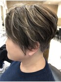 白髪ぼかしハイライト ショート