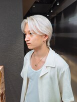 エン 栄店(enne)&nbsp;抜きっぱなしブロンド×刈り上げセンターパート/小顔/栄/メンズ