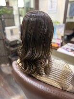ヘアープレイスルシア(Hair Place Lucia) ヘーゼルカラー
