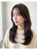 ナチュラルベージュ×レイヤーカット×縮毛矯正