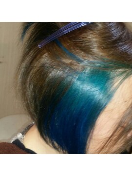 サムブリッジ(SOMEBRIDGE) 孔雀インナーカラー【SOMEBRIDGE 亀有】