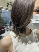 ジンジャー(GINGER) レイヤー×くびれスタイル×ベージュ