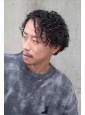 特殊超ハードツイストスパイラルパーマ　ツーブロック