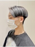 センターパート×グレーシルバー