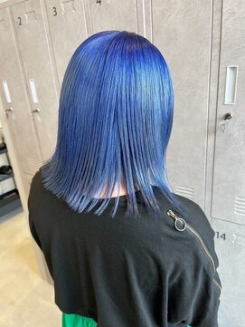 アース コアフュールボーテ 川中島店(EARTH coiffure beaute) ターコイズブルーダブルカラー外ハネボブ