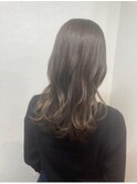 オリーブカラー