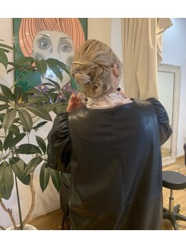 オム(omu) nuance arrange【ナチュラルハイトーン/ハニーベージュ】