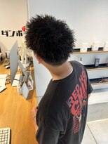アイズ 海老名(AIZU)&nbsp;スパイキーショート ピンパーマ ツイストパーマ フェード 眉毛