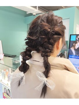 リーホリエ(Lee Horie) ツイン編み下ろし【MOMOKA】