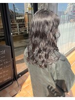 シスタ(SISTA)&nbsp;パーマスタイル/前髪パーマ/グレーベージュ/トリートメント