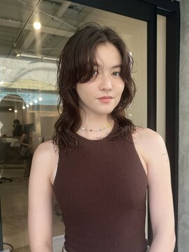 ヒュージ 三軒茶屋(huge) レイヤーカット/スパイラルパーマ/ニュアンスパーマ