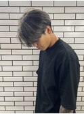 ハイライトツーブロックセンターパートコンマヘア前下がり