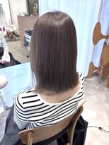 オン(ON)&nbsp;クリアベージュ　【伊勢原/ベージュ/はえぐせ補正】