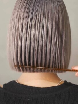 ハウ 心斎橋(how) 大人美人春夏ショートボブウルフパーマアッシュベージュ