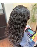 毎日のオシャレを格上げ！ スパイラルパーマで垢抜けよう！