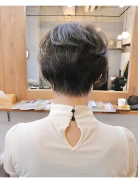 ヴェレ(vere) 大人なレイヤーショート