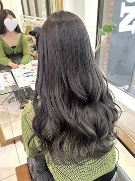 フォルテ 表参道店(FORTE) 透明感たっぷりグレージュカラー