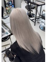 ワンズオゼ 渋谷(ONE's oze) ブリーチ3回/ホワイトカラー/ケアブリーチ