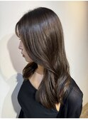 乾かすだけでまとまる外巻きロング