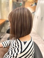 カルゥグラッシー(KALOU glassi)&nbsp;ナチュラルコントラスト◎ぱつっとぼぶ《高倉》