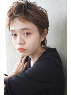 コス(kos) スモーキーなコンパクトショート