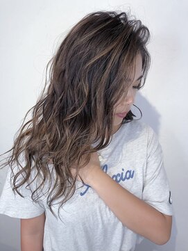 アンダーバーホワイト 高槻店(_WHITE) 【ハイライト】ホワイトベージュカラー◎