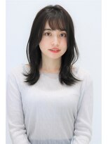 ワールドビューティビバルト 宝塚店(WORLD BEAUTY VIVALTO)&nbsp;黒髪小顔前下がりワンレン切りっぱなしボブ