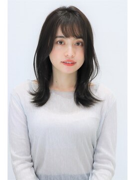 ワールドビューティビバルト 宝塚店(WORLD BEAUTY VIVALTO) 黒髪小顔前下がりワンレン切りっぱなしボブ