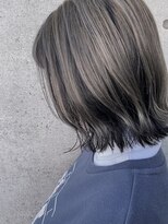 エンリー(ENlee)&nbsp;【川瀬莉穂】アンブレラカラー×グレー