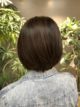 アパルトメント ジェシカ(l'appartement de Jessica) 大人ショートボブ～オリーブベージュ～