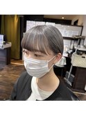 スモーキーシルバー10代20代ケアブリーチハイトーン