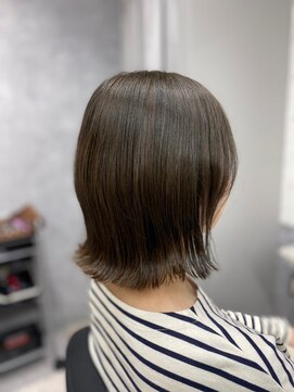 アデプト 北千住店(adept) ★大人可愛いモテ髪20代30代40代くびれボブ外ハネボブ【北千住】