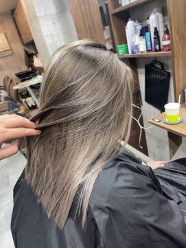 ラフ(LAFF) #黒髪#ボブルフ#ネビージュ#小顔#ワンレン