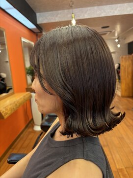 テラス(terrace) 韓国風外ハネヘアー