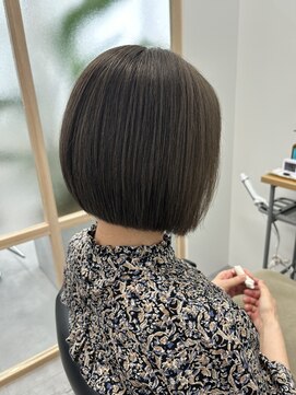 プール なんば店(puul) 白髪ぼかしカラー×ボブ