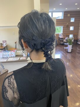 リミットヘアー 大在店(Remit hair) ウルフヘアーのヘアアレンジ〈山本〉