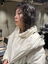 ビビト(bibito)&nbsp;bibito 大人のミディアムウルフ　くるくる　ネオソバージュ