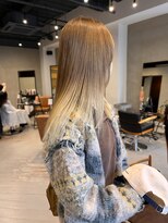 ヘアー アイス ルーチェ(HAIR ICI LUCE)&nbsp;ベージュカラーグラデーションカラーミルクティーベージュ/中西