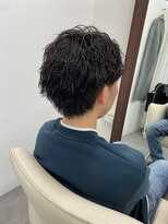 ジエクト アイロ 江坂駅前店(The Ect ilo)&nbsp;チリチリになりすぎないツイストスパイラルパーマ　メンズパーマ