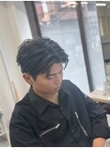 韓国アイドル風ダウンパーマスタイル