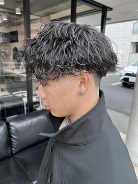 髪屋 紬 メンズ/メンズパーマ/メンズカット/波巻きパーマ