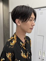 ビューナゴヤ 名駅(VIEW NAGOYA)&nbsp;メンズ/サーフカール/刈り上げセンターパート/波巻きツイスパ