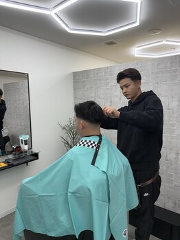 ケートゥーワン(K:2ONE)の写真/マンツーマンだからこそ叶う、丁寧なカウンセリングで理想のスタイルを。“なりたい”をカタチに◎