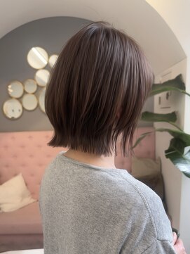 サンド 大阪梅田(sand) ココアベージュ/オリーブグレー/小顔/大阪/梅田/レイヤーボブ