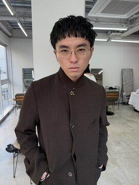 PARKiiiNG 心斎橋　ブリーチ/ダブルカラー/パーマ/メンズ【パーキング】 ニュアンスパーマ